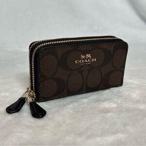 COACH Card Holder Wallet